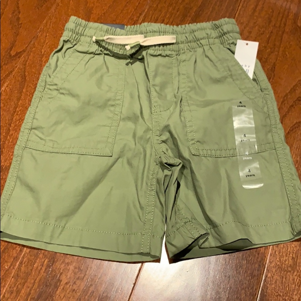 NEW GAP pull on shorts